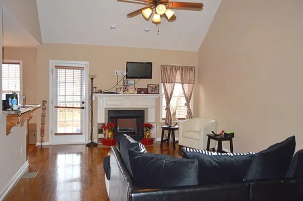 $2,000 | 2948 Brewster Drive, Clarksville, TN 37042