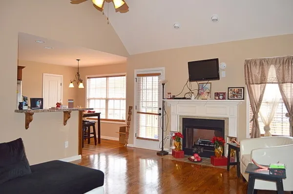 $2,000 | 2948 Brewster Drive, Clarksville, TN 37042