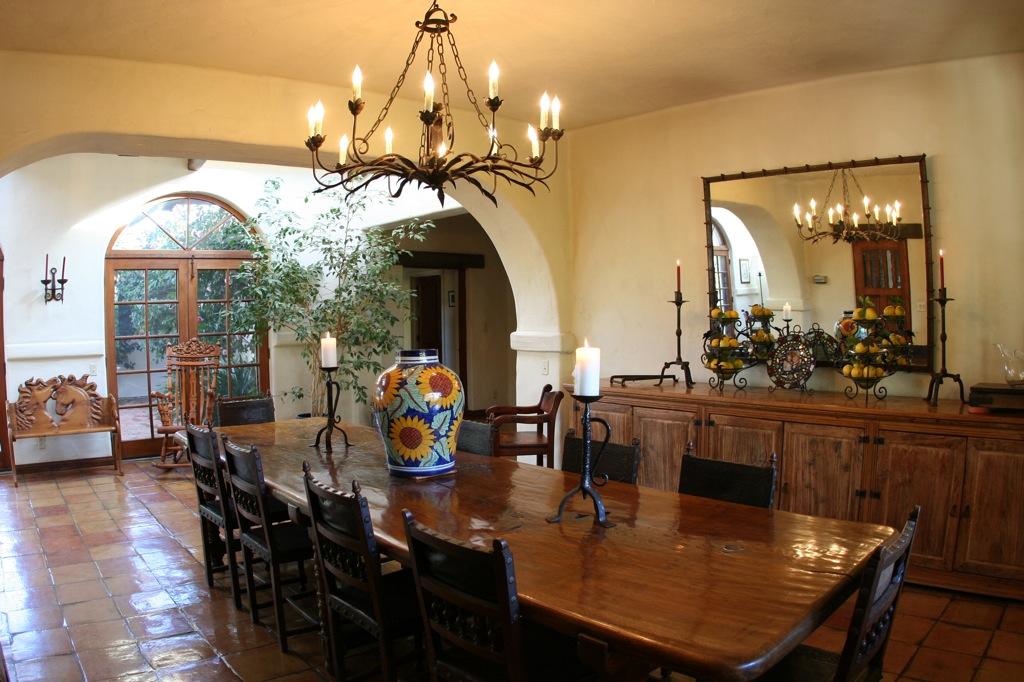10700 Broadway Road Moorpark, CA 93021 - Photo 4 of 18 a view of a dining room and livingroom