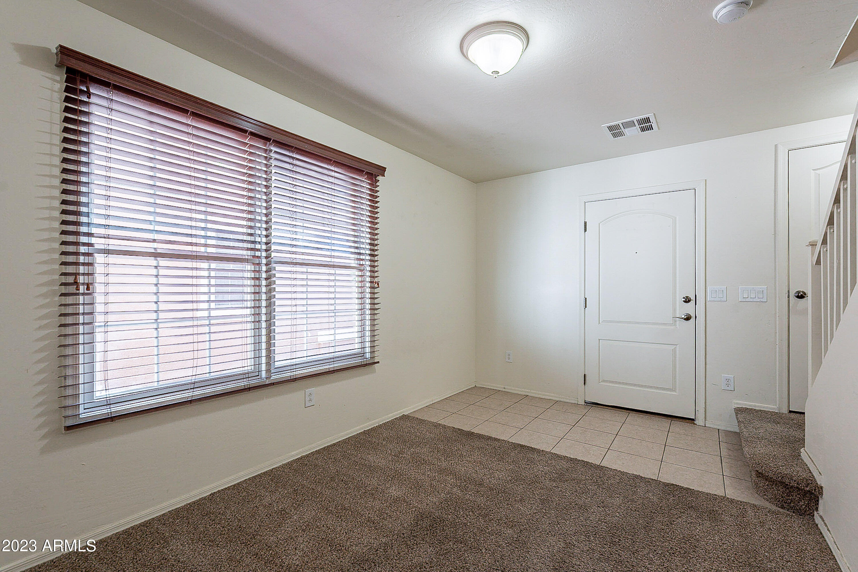 2622 South Alpine Drive Gilbert, AZ 85295 - Photo 14 of 99 .