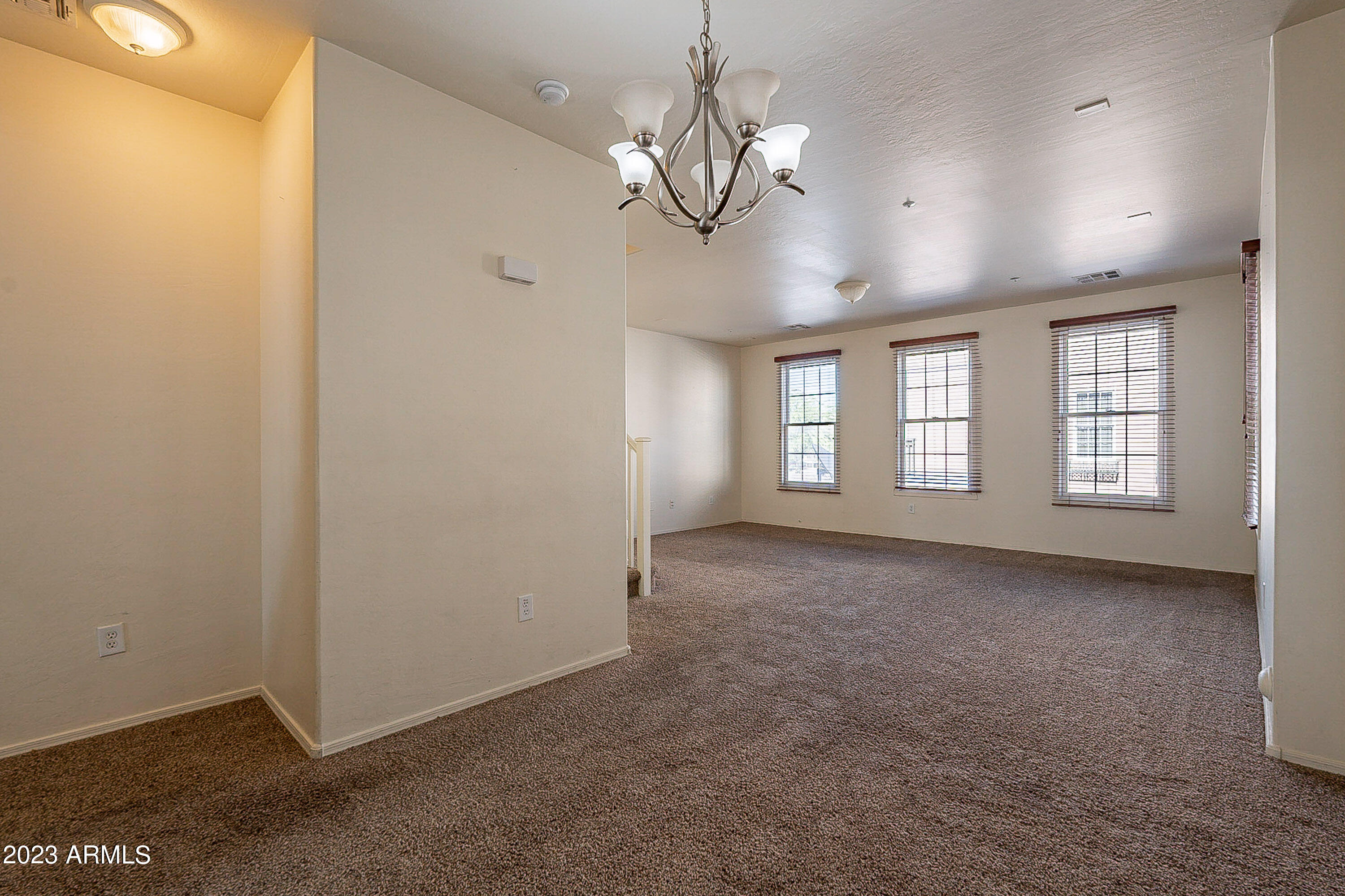 2622 South Alpine Drive Gilbert, AZ 85295 - Photo 30 of 99 .