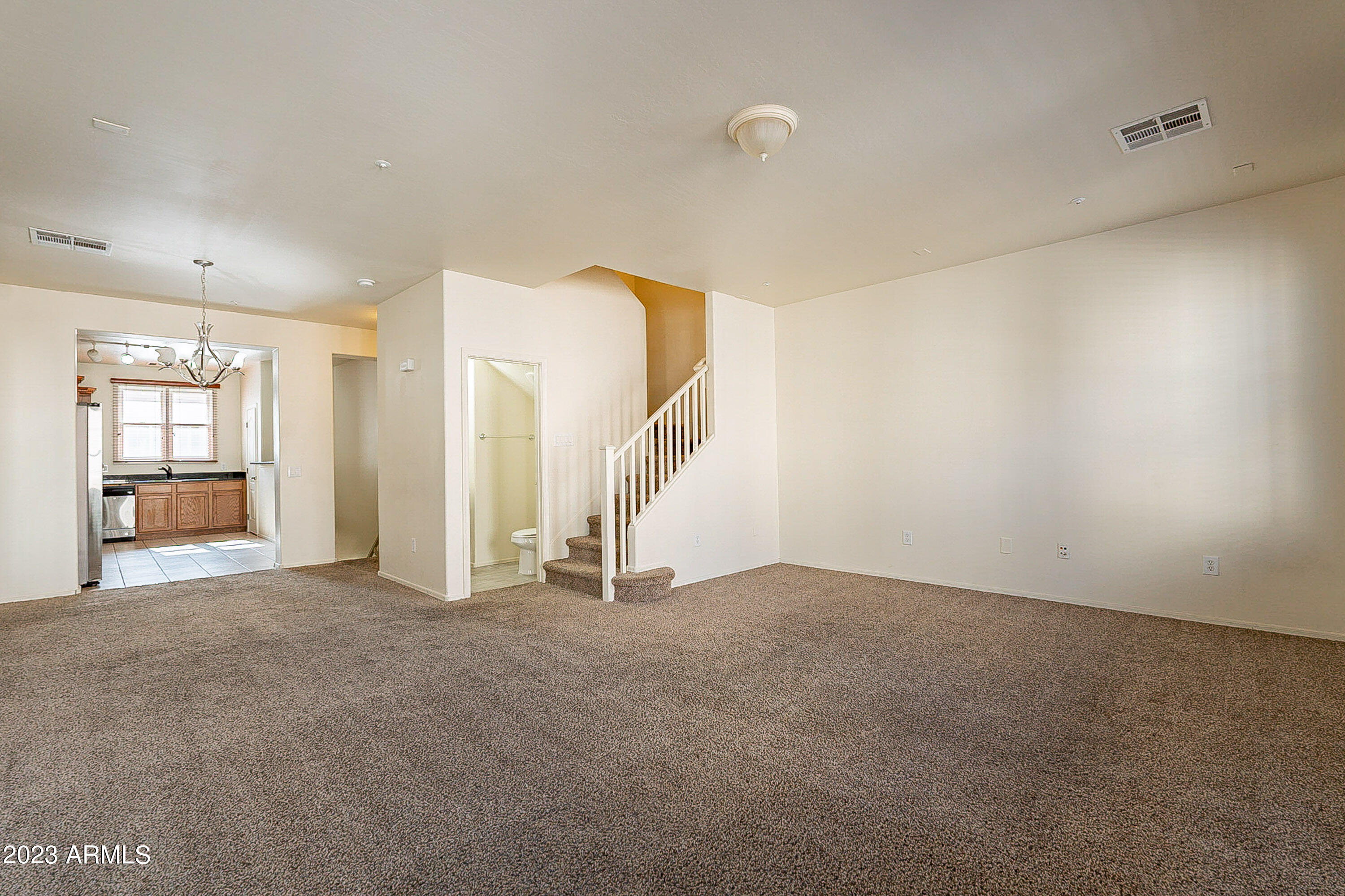 2622 South Alpine Drive Gilbert, AZ 85295 - Photo 36 of 99 .