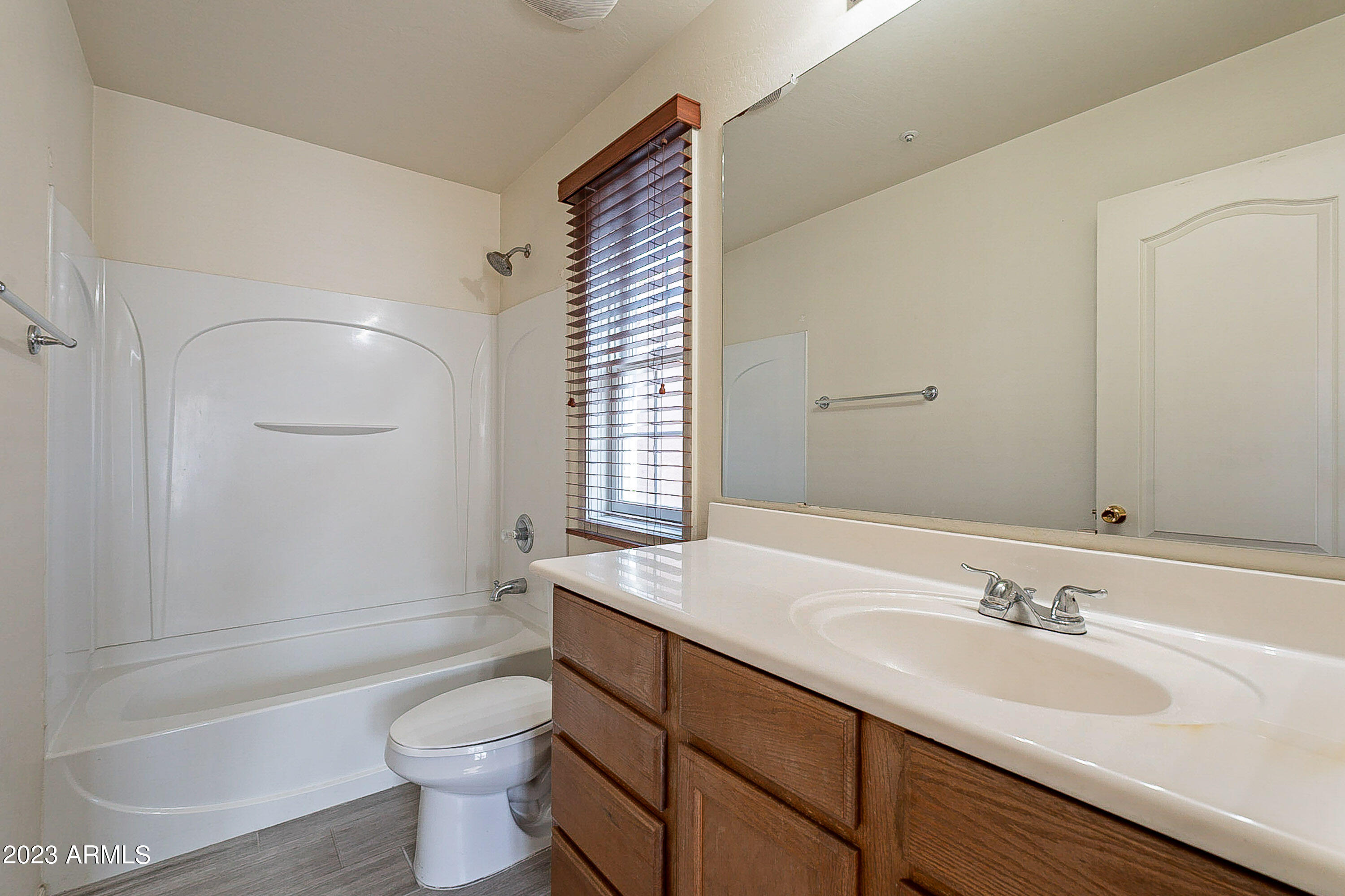 2622 South Alpine Drive Gilbert, AZ 85295 - Photo 46 of 99 .