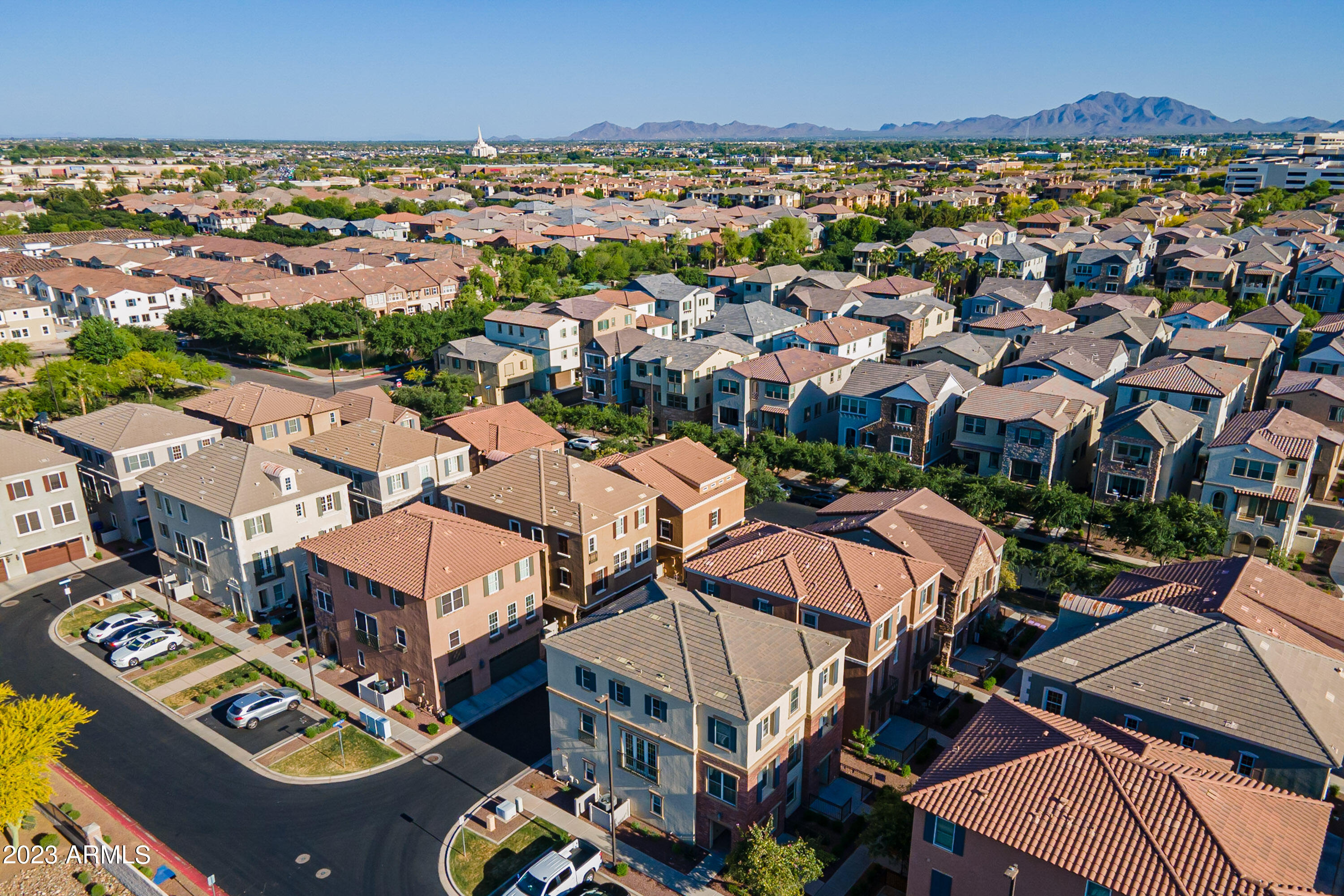 2622 South Alpine Drive Gilbert, AZ 85295 - Photo 58 of 99 .