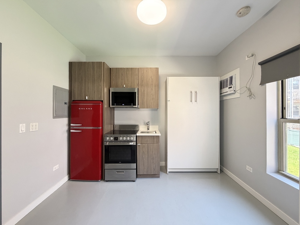 4700 North Racine Avenue, Unit 305 Chicago, IL 60640 - Photo 2 of 20