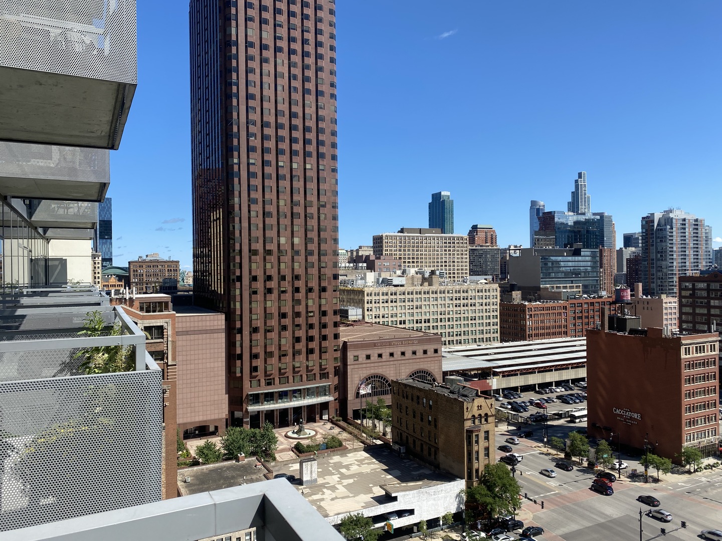 235 West Van Buren Street, Unit 1603 Chicago, IL 60607 - Photo 25 of 33