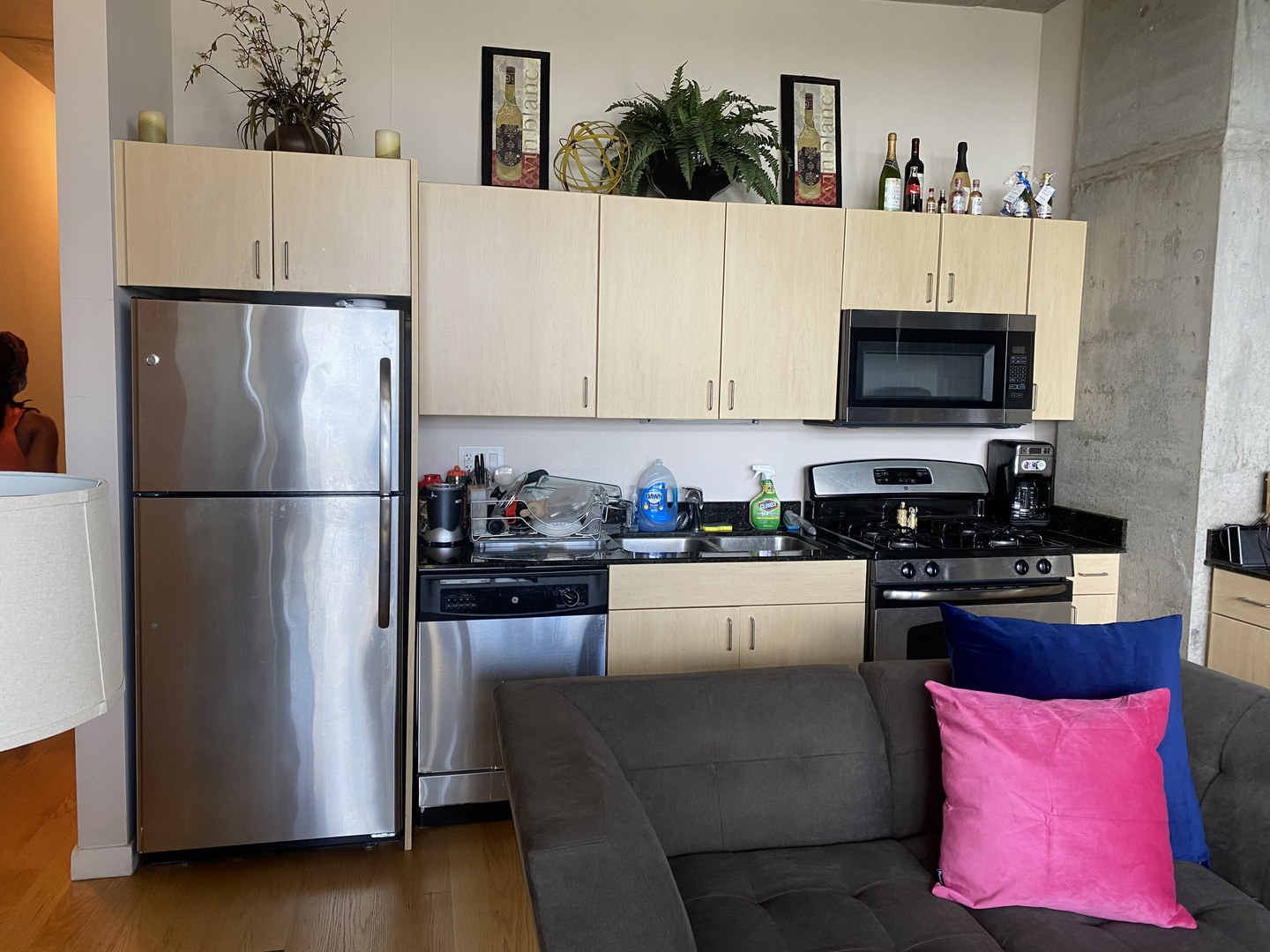 235 West Van Buren Street, Unit 1603 Chicago, IL 60607 - Photo 6 of 33