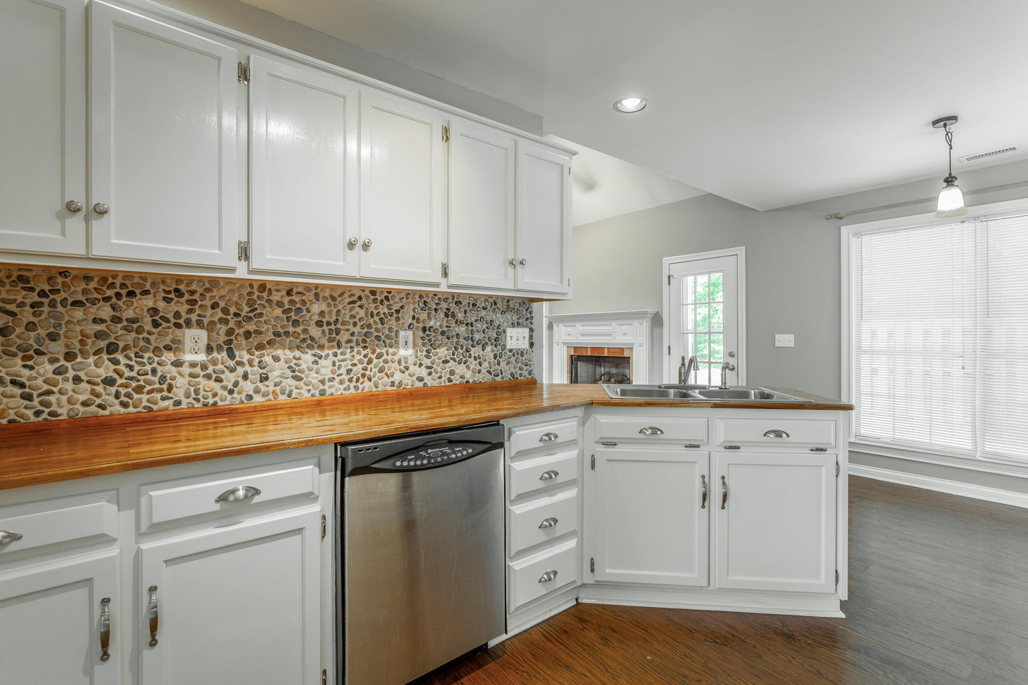 8105 Mee Mee Road Chattanooga, TN 37421 - Photo 13 of 63 8105 Mee Mee Rd. HD-8