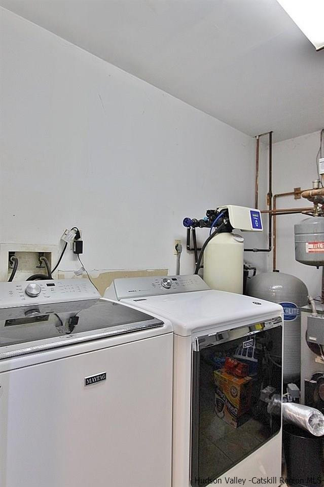 150 Nelson Hoff Road Saugerties, NY 12477 - Photo 24 of 31 a utility room with dryer and washer