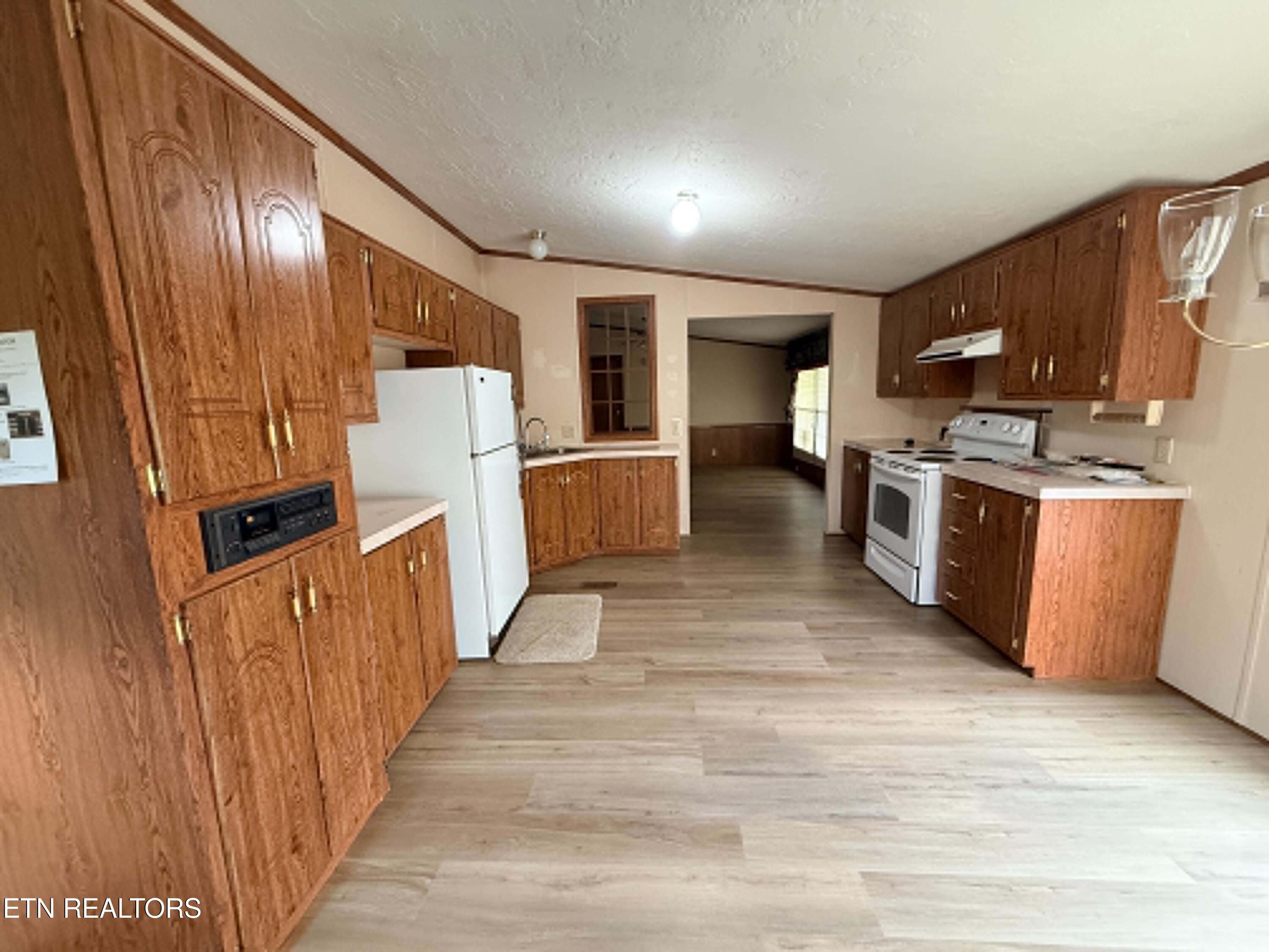 1243 Franklin Loop Clarkrange, TN 38553 - Photo 14 of 46 a65b89c7-3211-4754-b618-10b1a0ea9a37