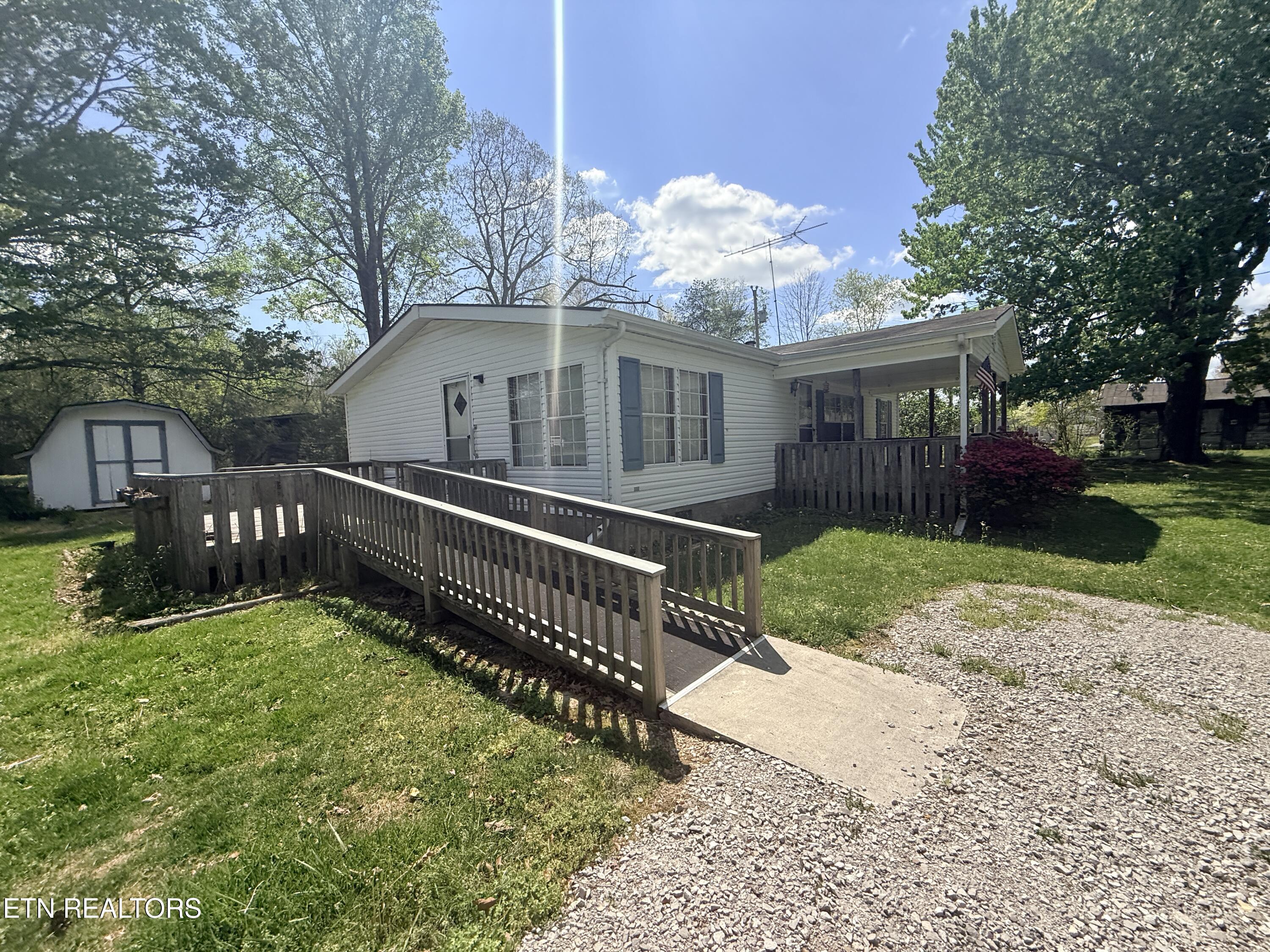 1243 Franklin Loop Clarkrange, TN 38553 - Photo 2 of 18 IMG_3530