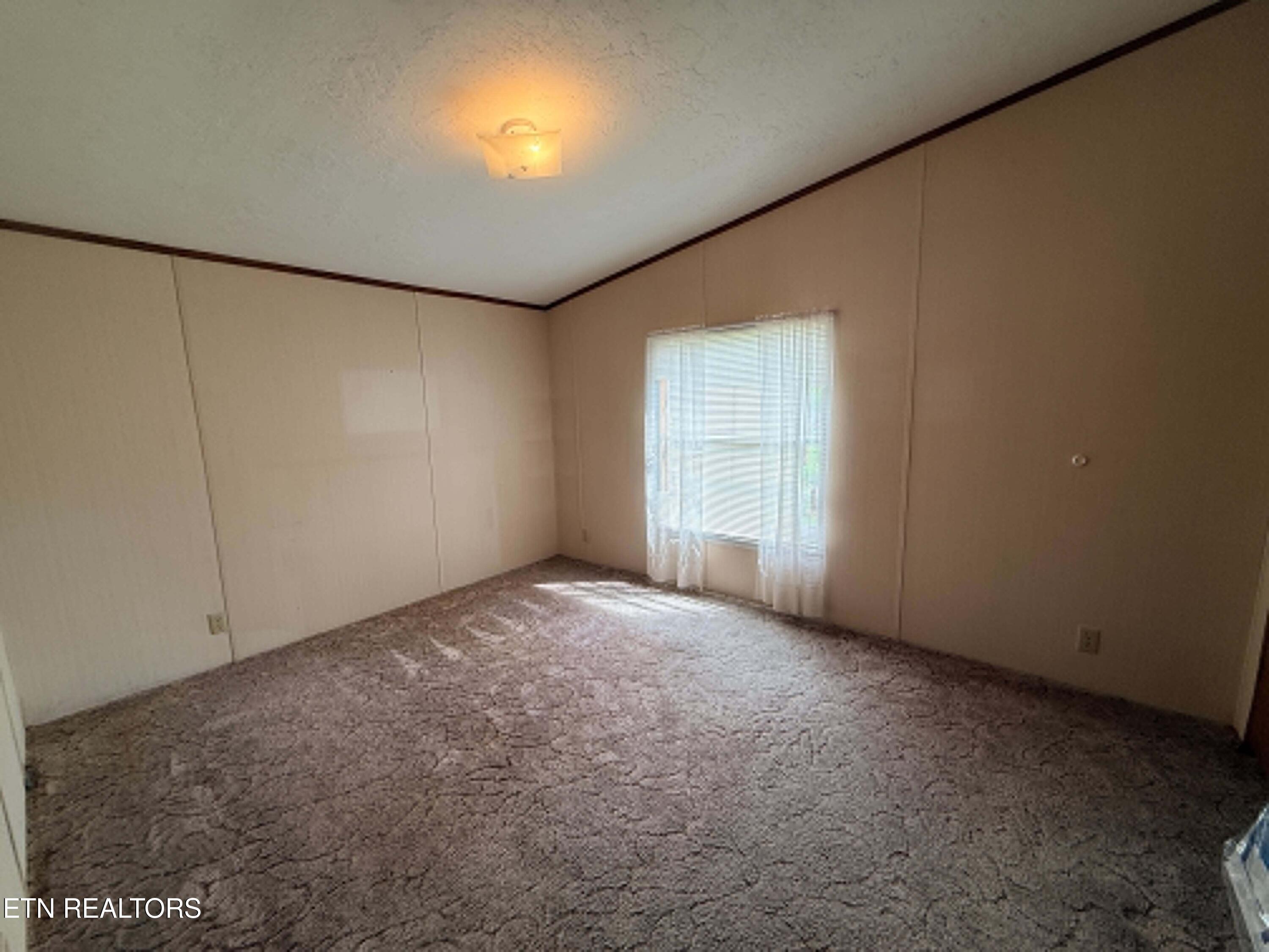 1243 Franklin Loop Clarkrange, TN 38553 - Photo 22 of 46 4adbb8a5-569f-4ecd-a1bd-c77fac5db25b