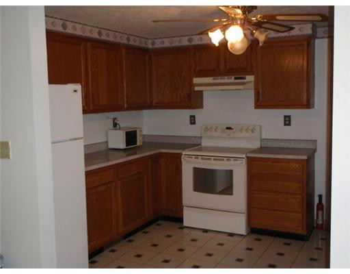 47252 Bemis Road Belleville, MI 48111 - Photo 6 of 10 Photo 6
