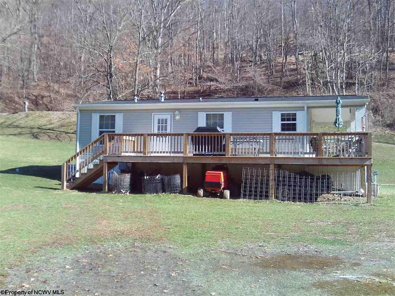 903 Range Road Wana, WV 26590 - Photo 3 of 20 Gallery Image 3