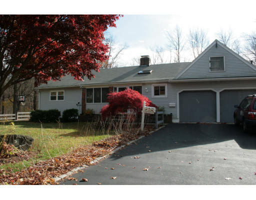 169 Colburn Street Westwood, MA 02090 - Photo 1 of 28