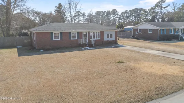 $240,000 | 118 Princeton Drive, Jacksonville, NC 28546