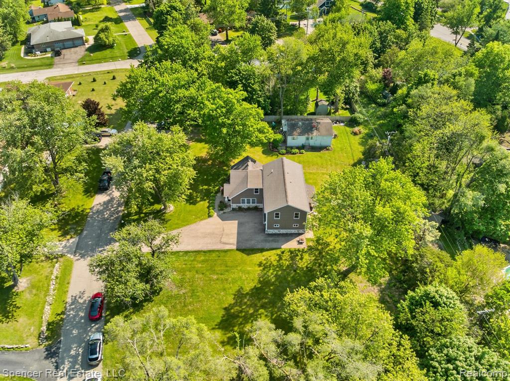 6415 Sunnydale Road Clarkston, MI 48346 - Photo 45 of 57