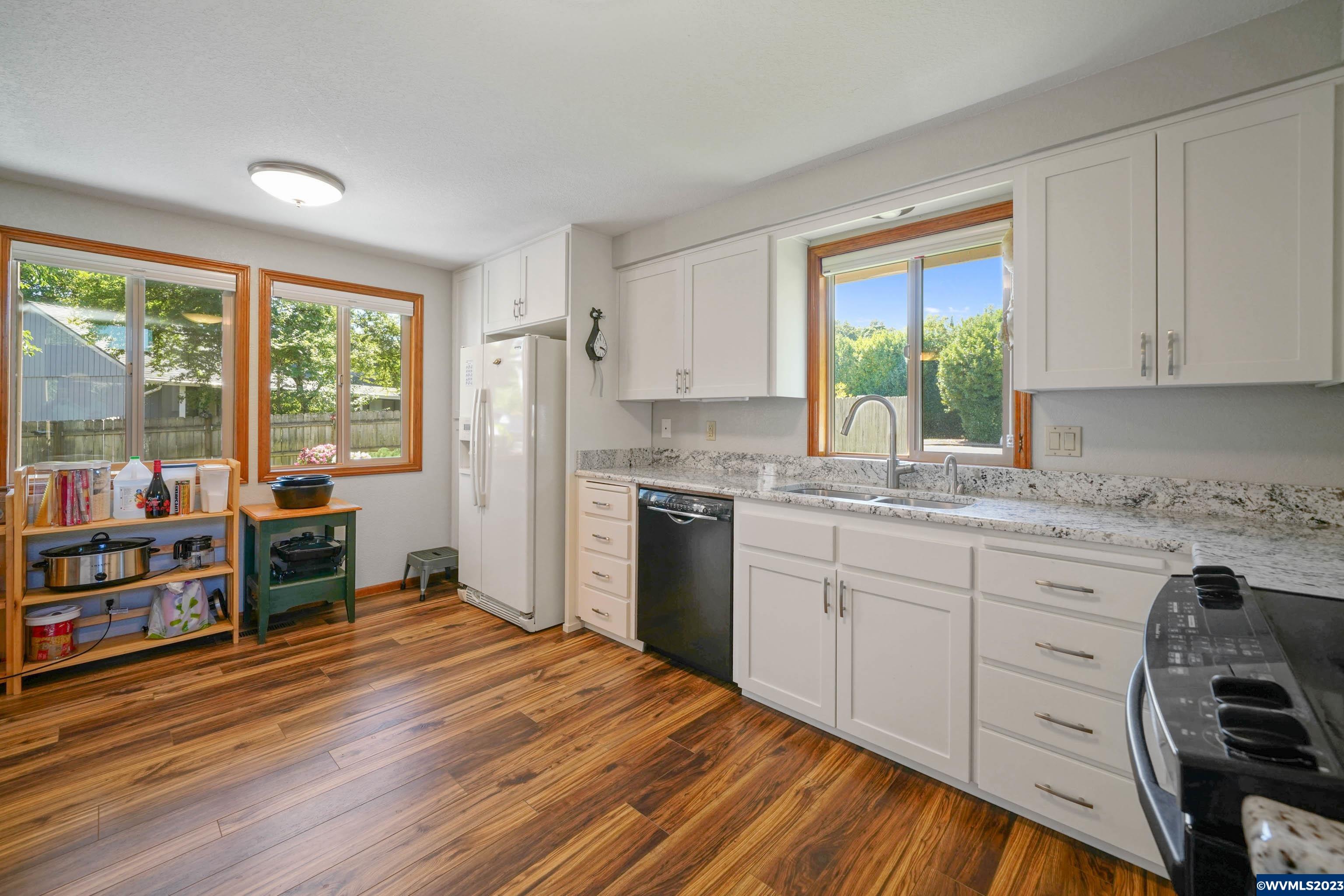 3575 Jack Street North Keizer, OR 97303 - Photo 12 of 42