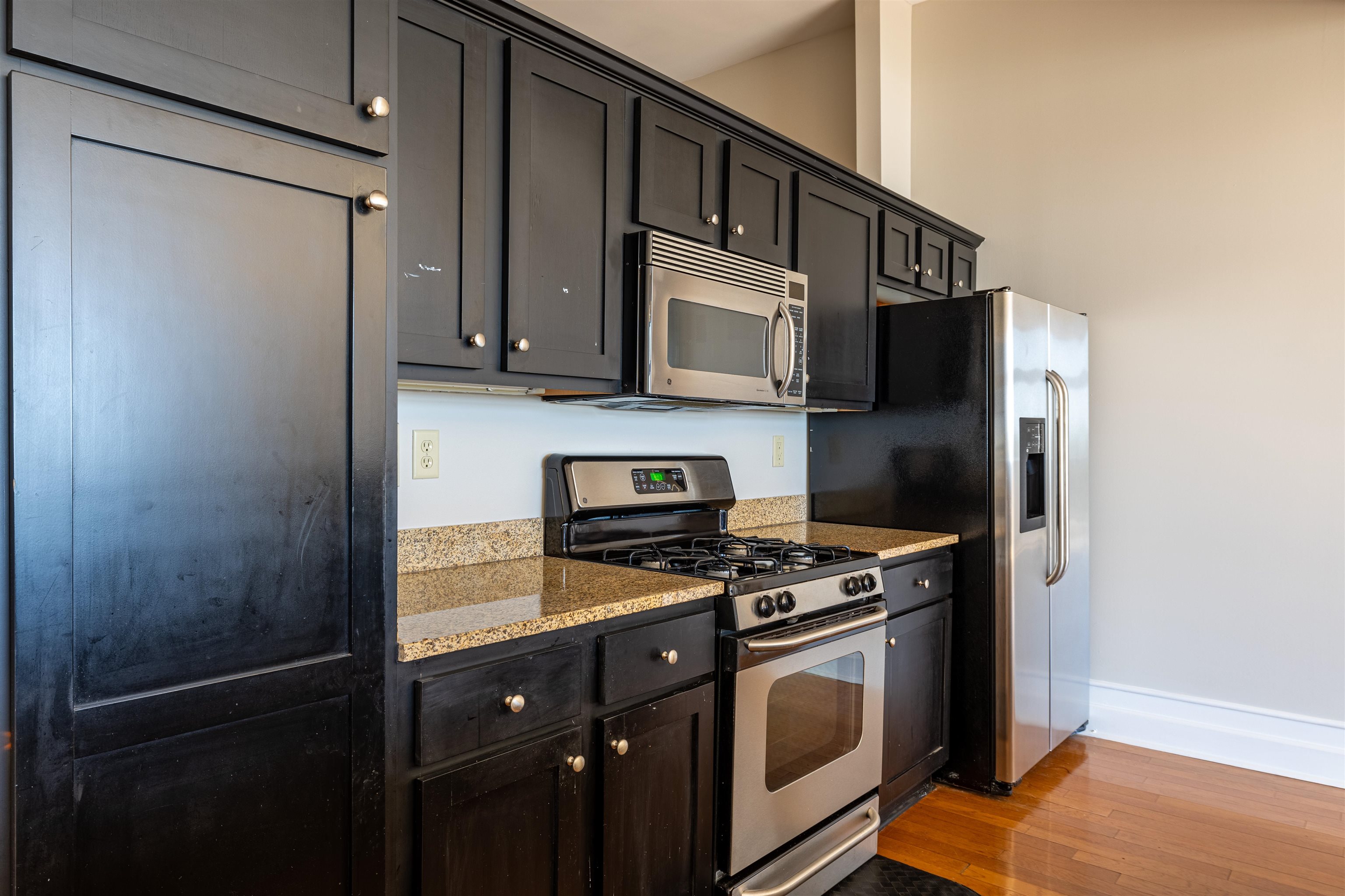 648 Riverside Drive, Unit 409 Memphis, TN 38103 - Photo 8 of 31 Gallery Image 8
