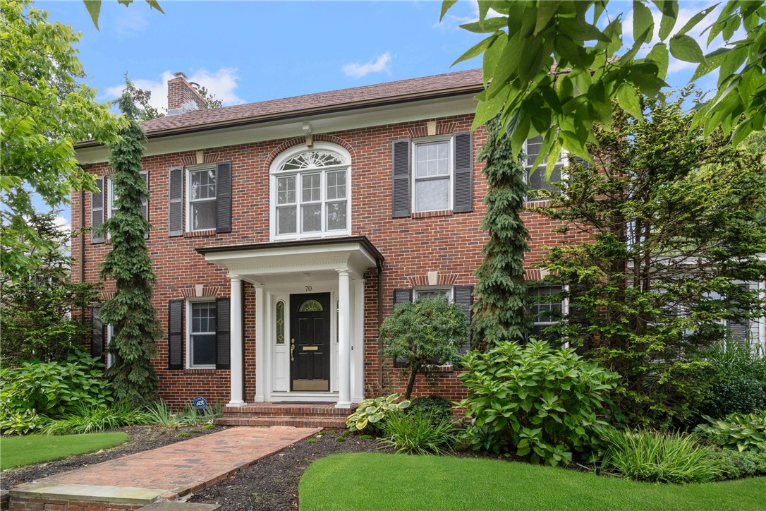 70 Wingate Road Providence, RI 02906 - Photo 2 of 50