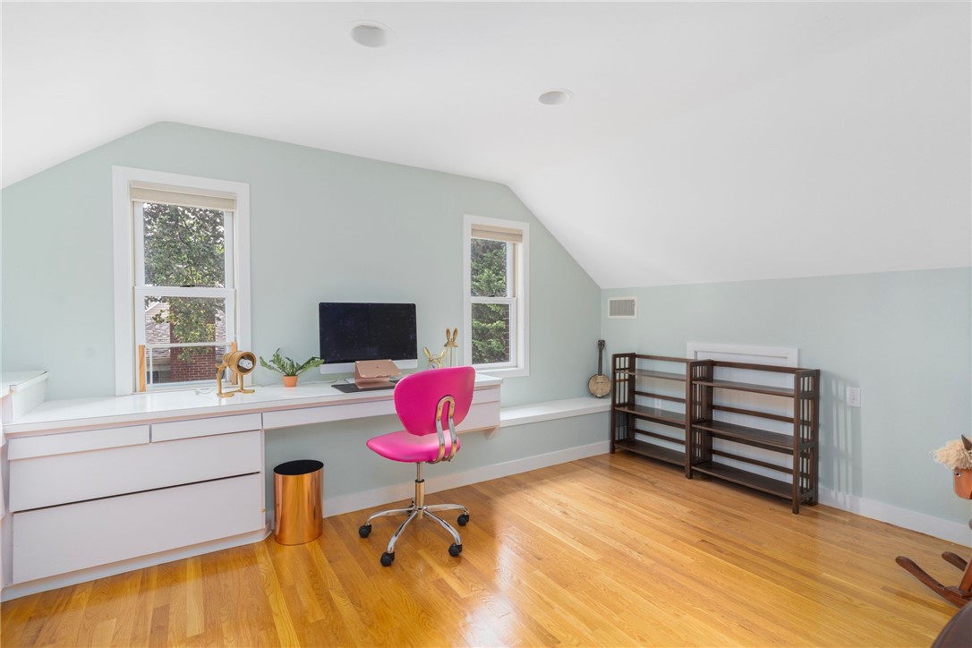 70 Wingate Road Providence, RI 02906 - Photo 37 of 50