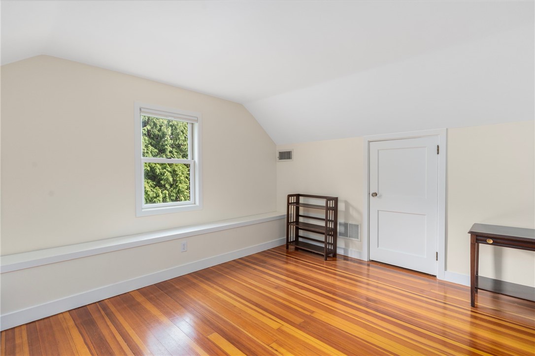 70 Wingate Road Providence, RI 02906 - Photo 39 of 50