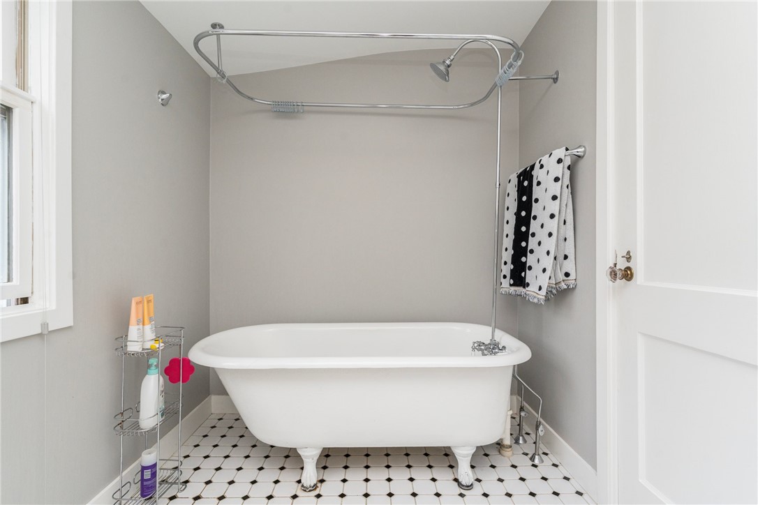 70 Wingate Road Providence, RI 02906 - Photo 42 of 50