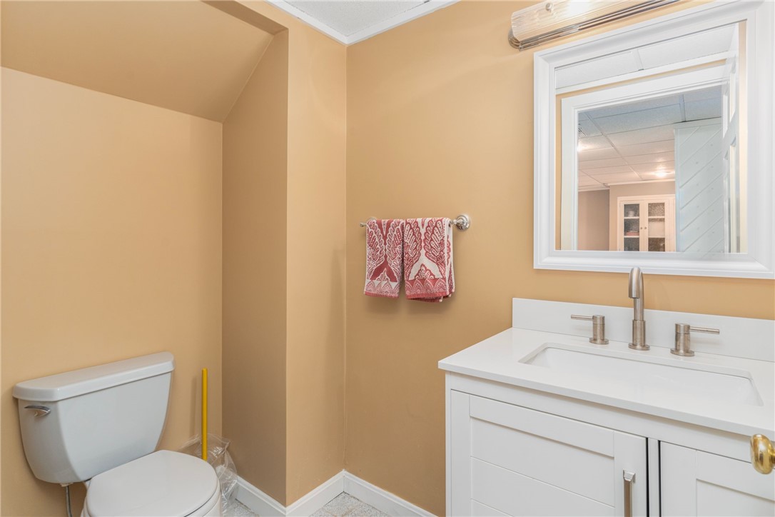 70 Wingate Road Providence, RI 02906 - Photo 46 of 50