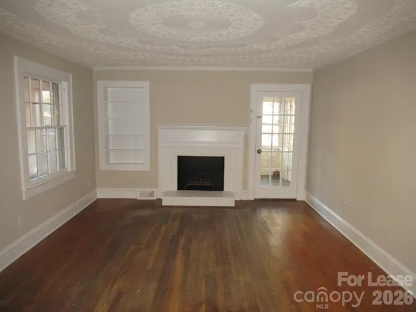 $1,600 | 505 South Cedar Street, Lincolnton, NC 28092