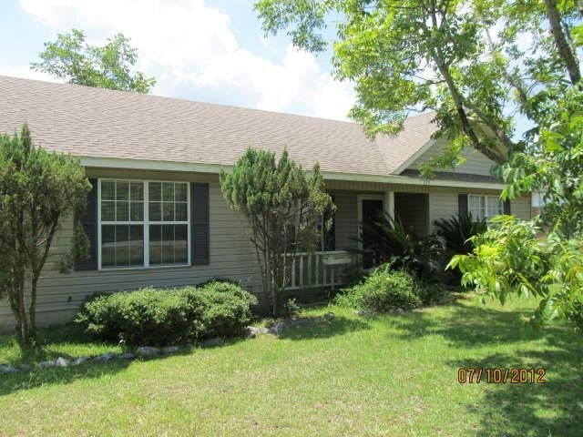 720 South Rountree Street Metter, GA 30439 - Photo 1 of 1 Gallery Image 1