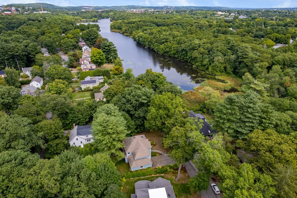 36 Duffield Road Newton, MA 02466 - Photo 23 of 24