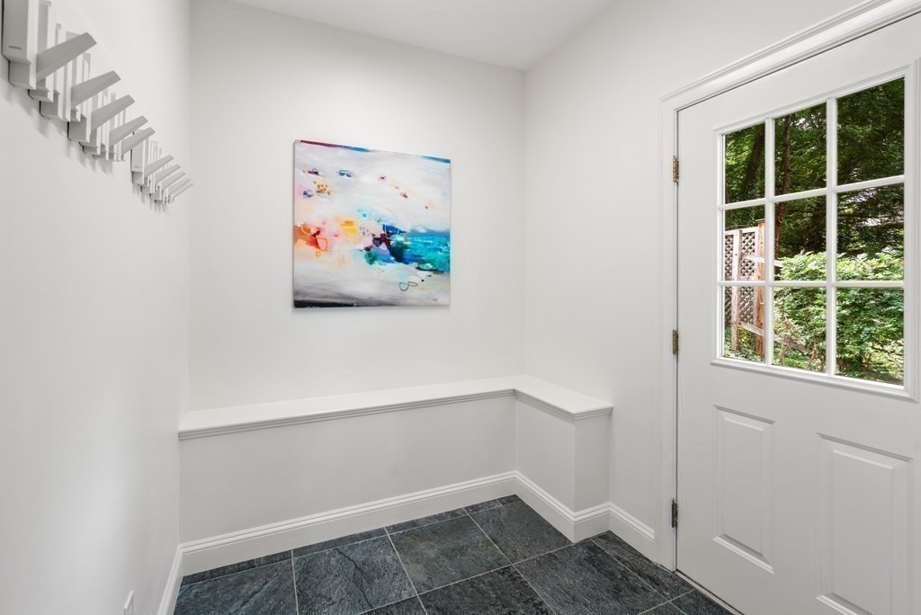 36 Duffield Road Newton, MA 02466 - Photo 8 of 24