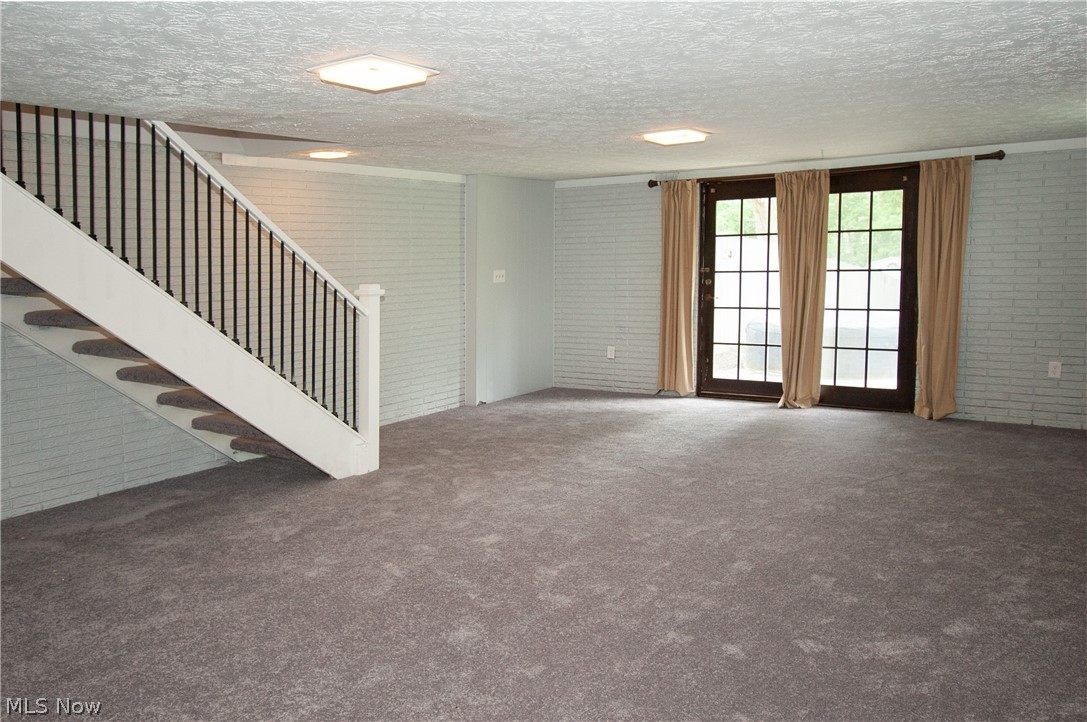 9862 Fair Road Strongsville, OH 44149 - Photo 17 of 21 family room
