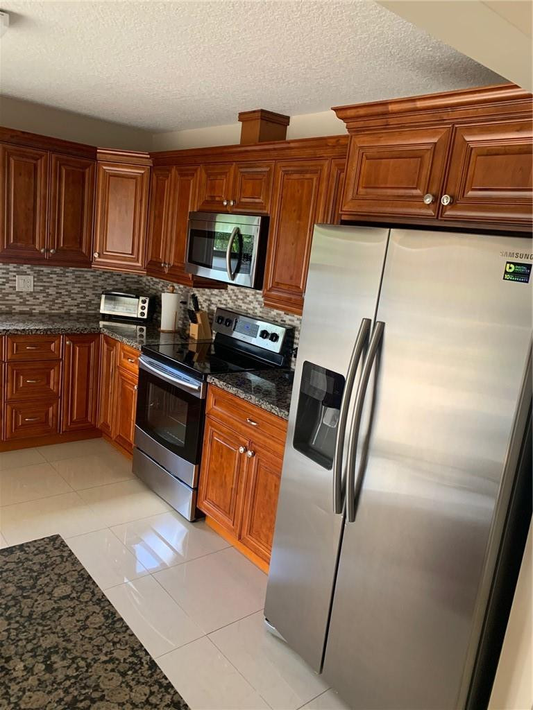 10550 Fenway Place Boca Raton, FL 33498 - Photo 11 of 36 Photo 12