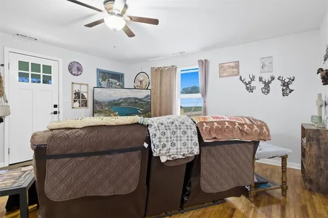 $179,900 | 13547 Old Marvin Road, Versailles, MO 65084