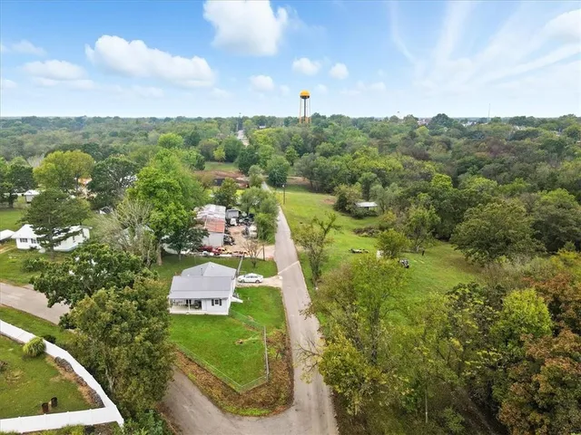 $179,900 | 13547 Old Marvin Road, Versailles, MO 65084