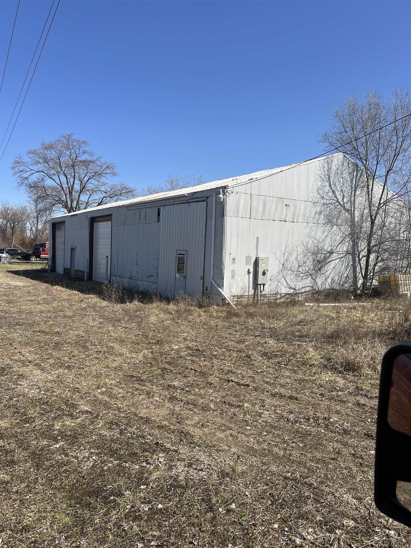 13164 Seymour Road Montrose, MI 48457 - Photo 2 of 10