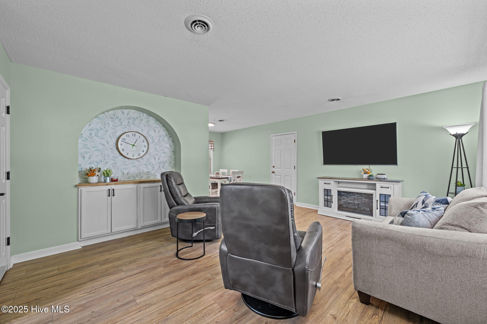 1103 Fulcher Lane New Bern, NC 28562 - Photo 19 of 36 24-web-or-mls-DSC_2406