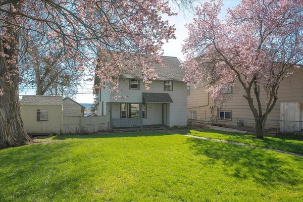 $210,000 | 1512 East Dalton Avenue, Spokane, WA 99207
