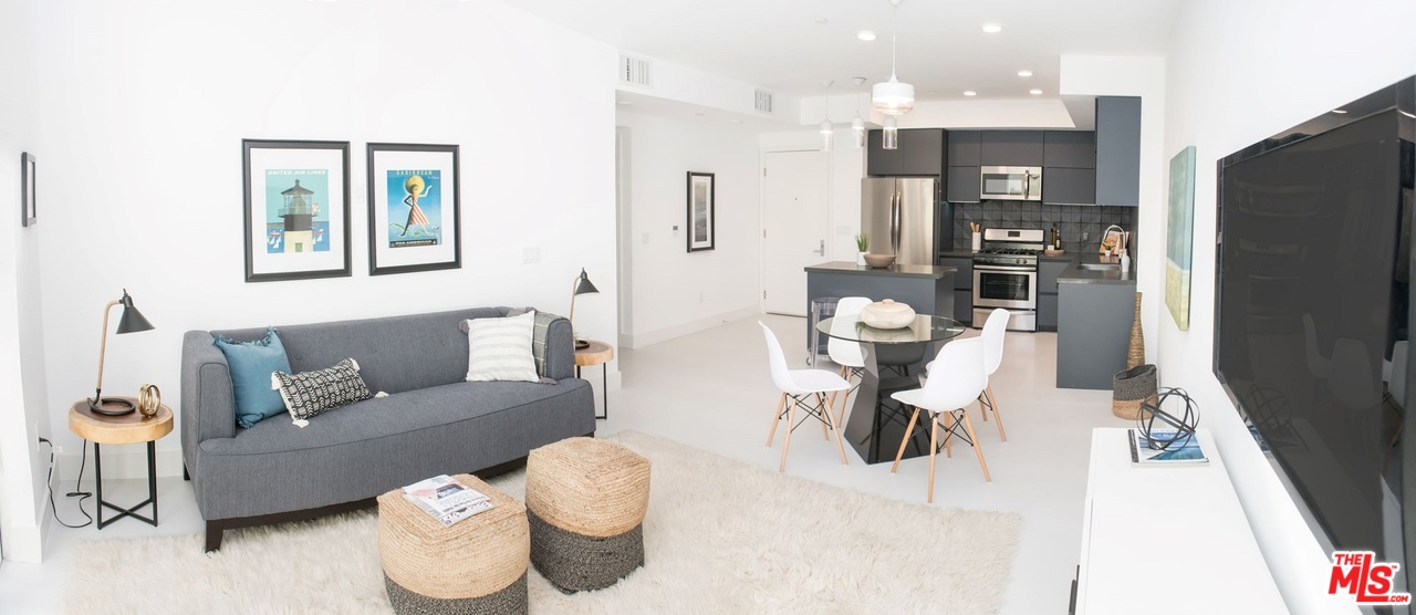 415 Le Doux Road, Unit 202 Los Angeles, CA 90048 - Photo 3 of 20