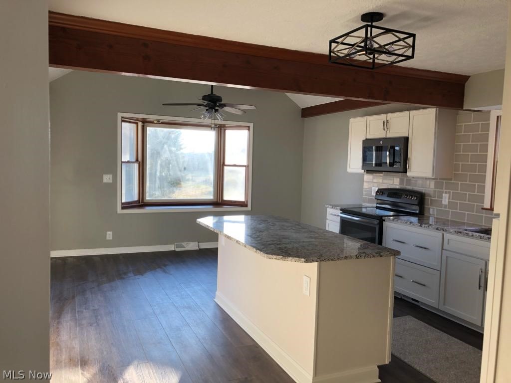 9990 Root Road Columbia Station, OH 44028 - Photo 5 of 12 Gallery Image 5