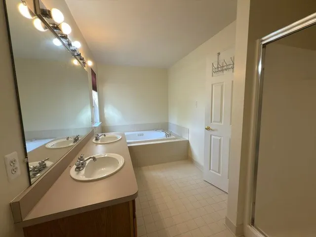 $3,800 | 1929 Harley Drive, Ann Arbor, MI 48103