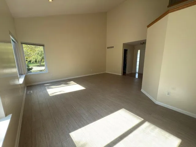 $3,800 | 1929 Harley Drive, Ann Arbor, MI 48103