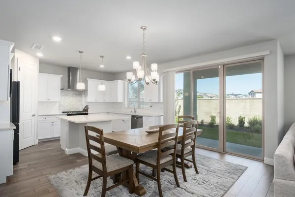 $775,000 | 1530 East Via Lupino Drive, Fresno, CA 93730