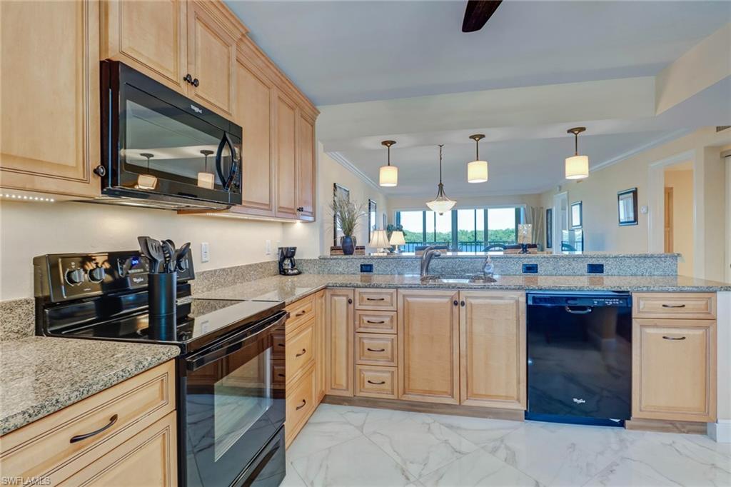 309 Goodlette Road South, Unit 405A Naples, FL 34102 - Photo 7 of 26 Gallery Image 7