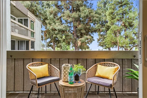 $559,888 | 12113-12113 Beverly Boulevard, Unit K, Whittier, CA 90601