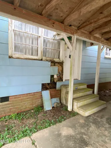 $59,000 | 1106 Magnolia Avenue, Natchez, MS 39120