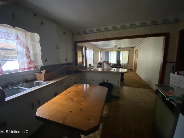 $59,000 | 1106 Magnolia Avenue, Natchez, MS 39120