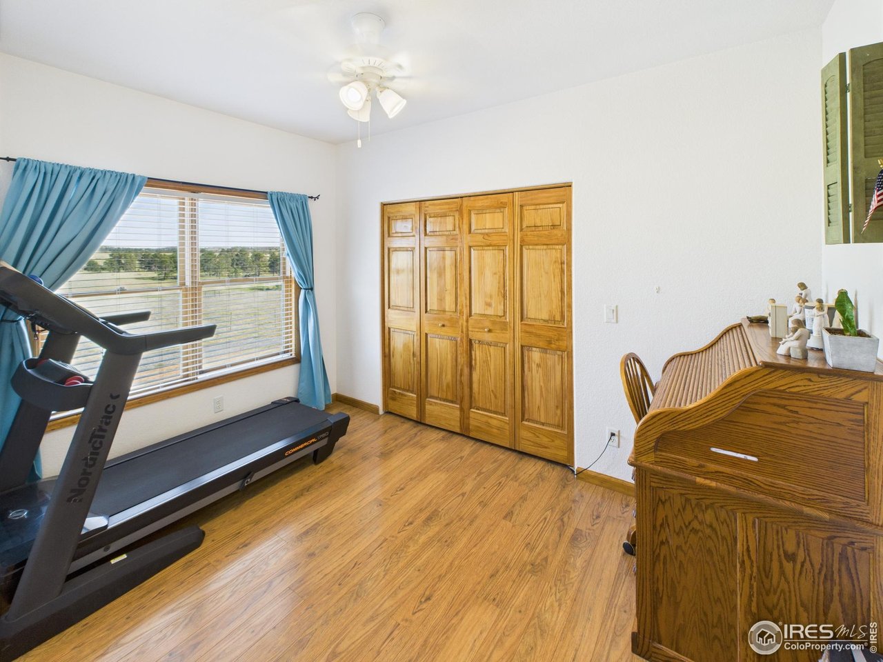 188 Old Ranch Road Livermore, CO 80536 - Photo 15 of 40 Guest bedroom