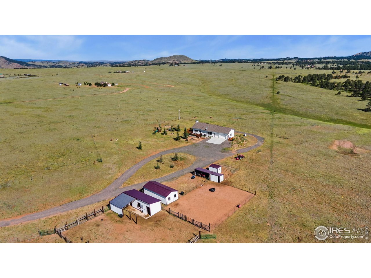 188 Old Ranch Road Livermore, CO 80536 - Photo 2 of 40 Ready for your animals and toys!